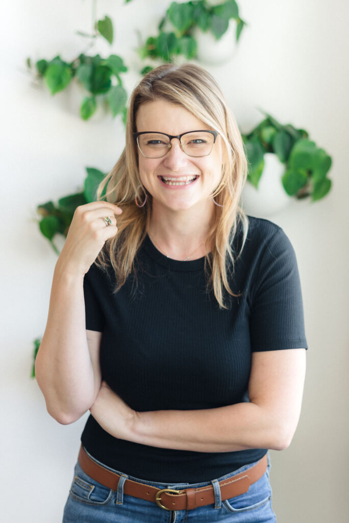 Carla Jo Knapp